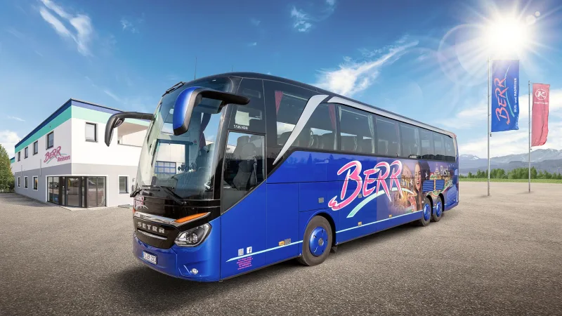 Der Setra S 516 HDH von Berr Reisen