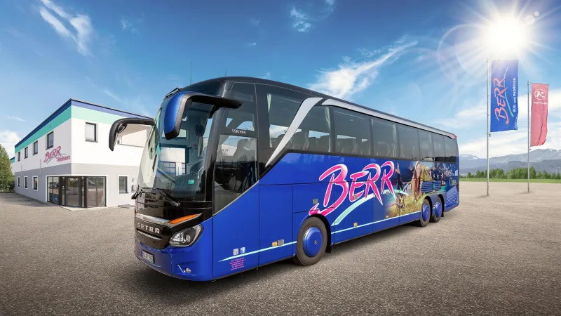 Der Setra S 516 HDH von Berr Reisen