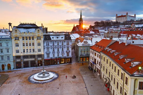 Bratislava - Lichterglanz über der Donau