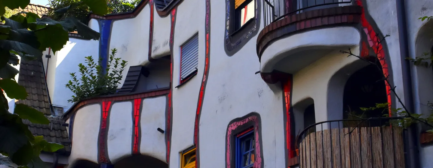 Esslinger Herbst und Hundertwasser Haus in Plochingen