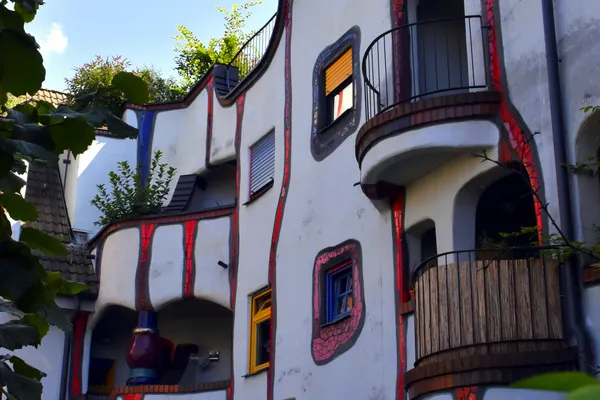 Esslinger Herbst und Hundertwasser Haus in Plochingen