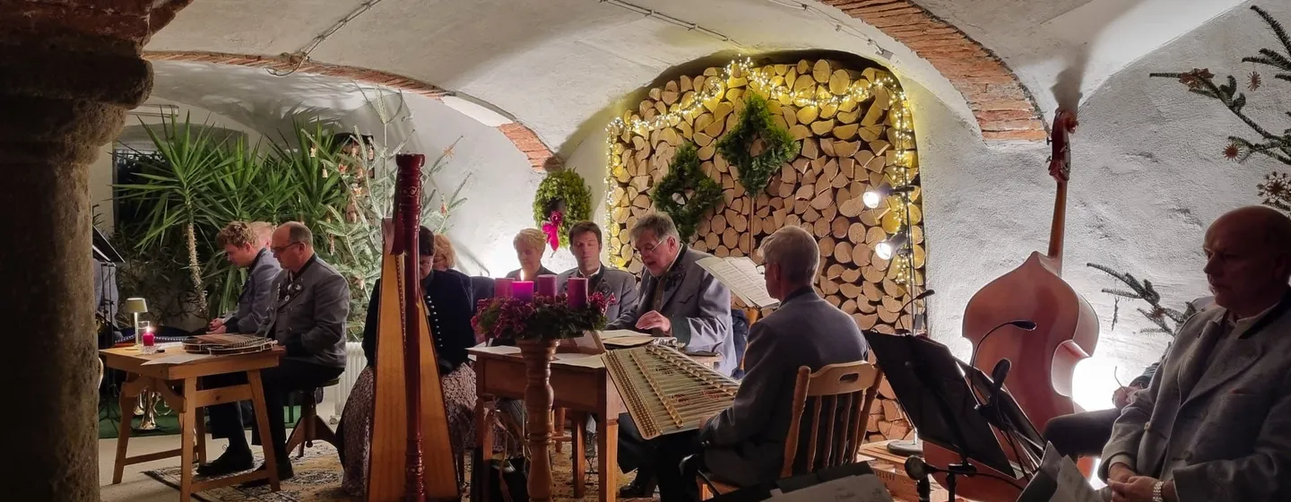 Berr Exklusiv – Adventssingen im Kloster Raitenhaslach